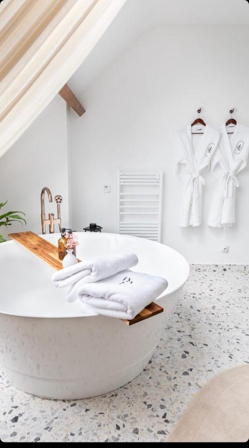 Lesches La Grande Maison Lgm المظهر الخارجي الصورة